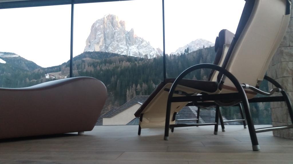 Hotel Garni Gardena - Appartments Santa Cristina Val Gardena Exterior foto